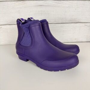 UGG Chevonne Purple Waterproof Chelsea‎ Rubber Rain Boots Womens Size 7.5 Garden